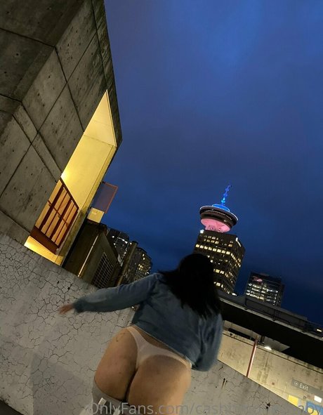 brownbabyyyy00098 nude star picture