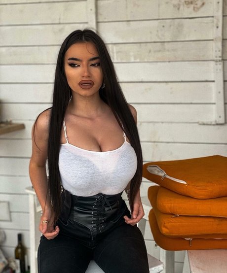 Kristina Djedovic beautiful star photo