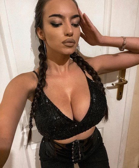 Kristina Djedovic art pornstar pictures