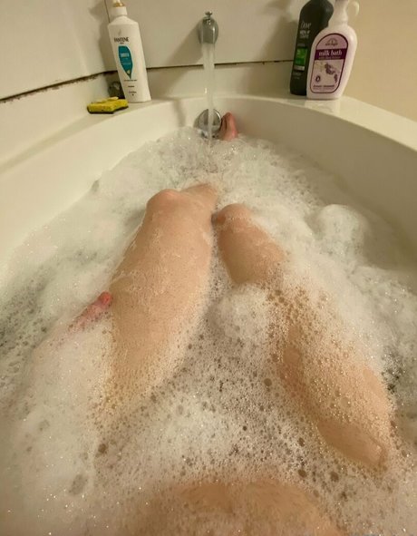 akiofficial nudes pornstar photos