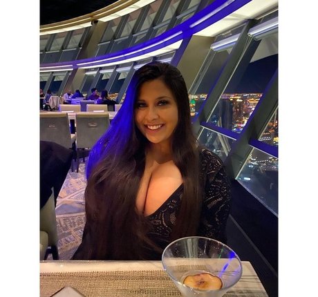 Vanessa Romero star sexy picture