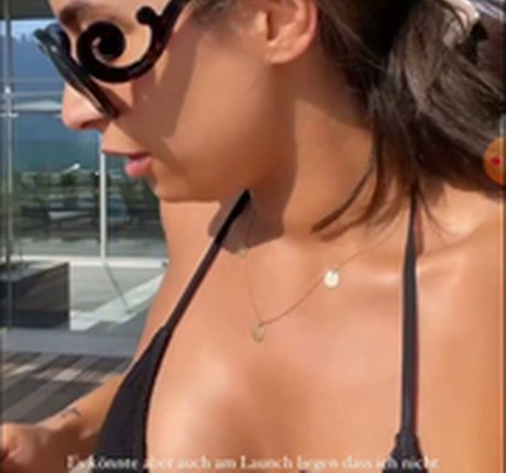 Lamiya Slimani art actress galleries