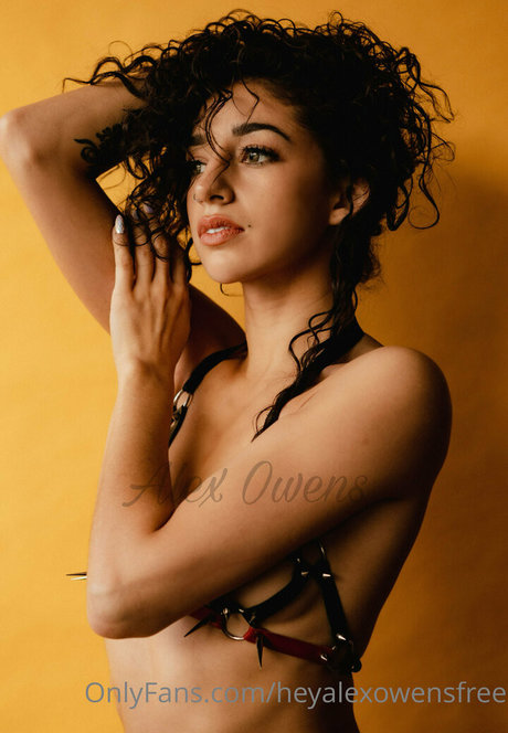 heyalexowensfree model erotic galleries