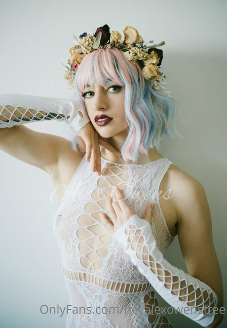 heyalexowensfree high quality pornstar image