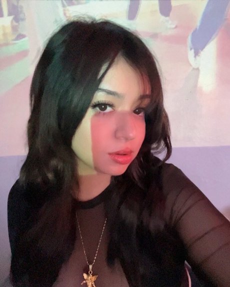 escieh pornstar hot image