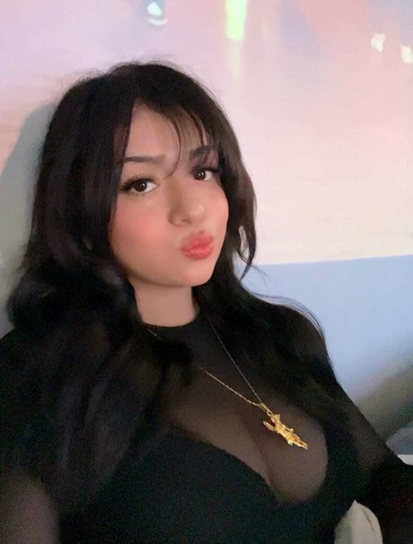 escieh hot pornstar image