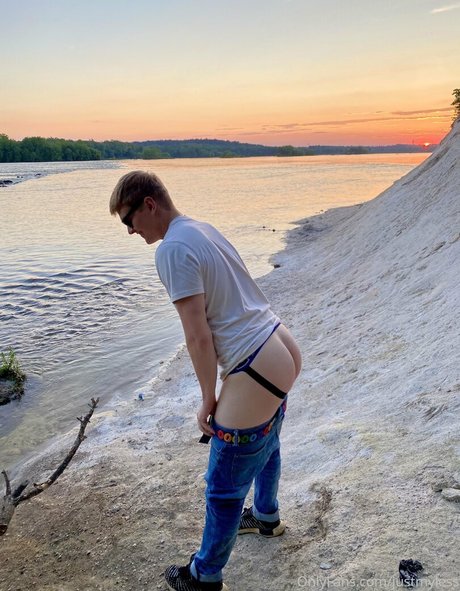 justmyless xxx pornstar archive