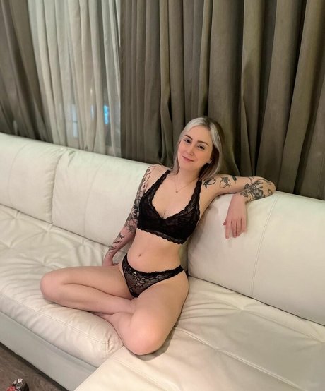 Daphne Palumbo star hot images