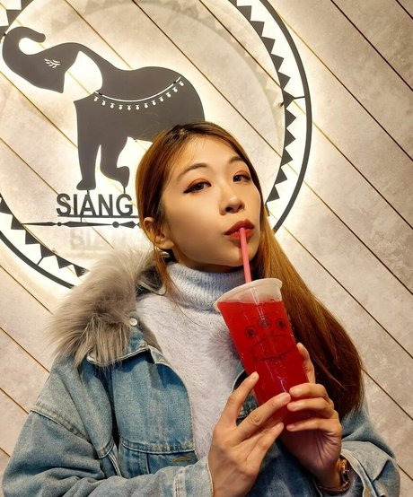 Avrillee999k pornstar adult images