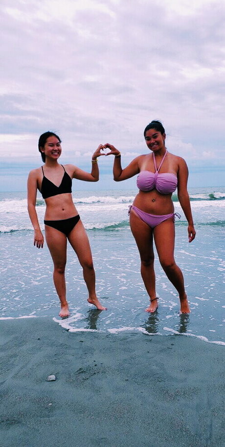 Amanda F art actress galleries