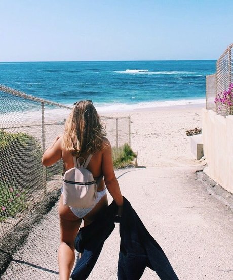 Julia G high quality pornstar pictures