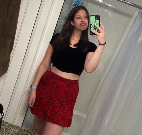 Alana Z free model gallery