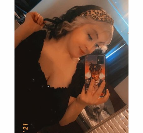 Destinee C pornographic star gallery