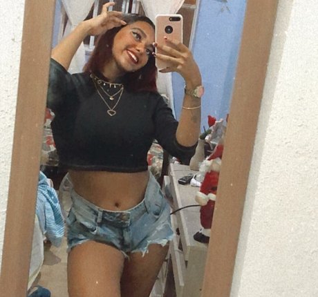 Mayellen nude model gallery