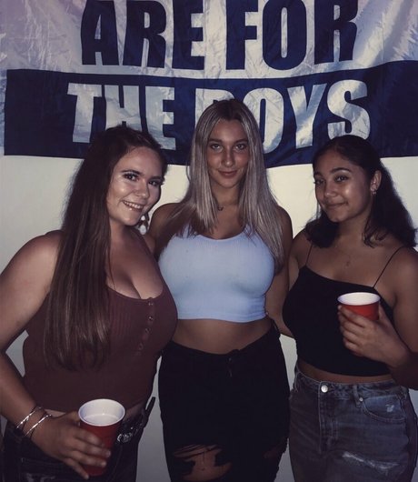 Livipip free pornstar pic