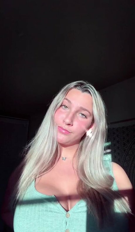 Livipip pornstar high quality gallery