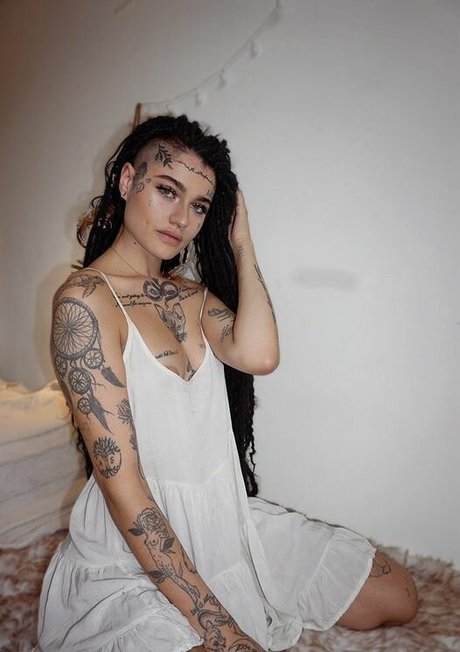 Steffiebluee pornstar free picture