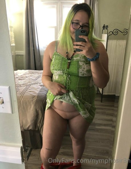 nymphosir3n model hd pics