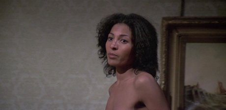 Pam Grier model pornographic picture