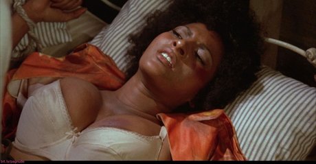 Pam Grier model pornographic image