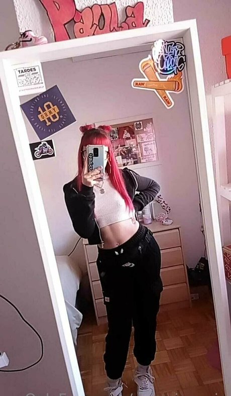 paumiauxvip sex actress pic