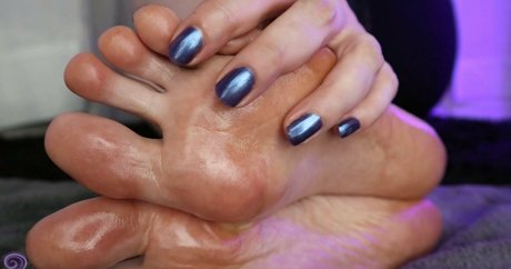 the goddess clue model nice gallery