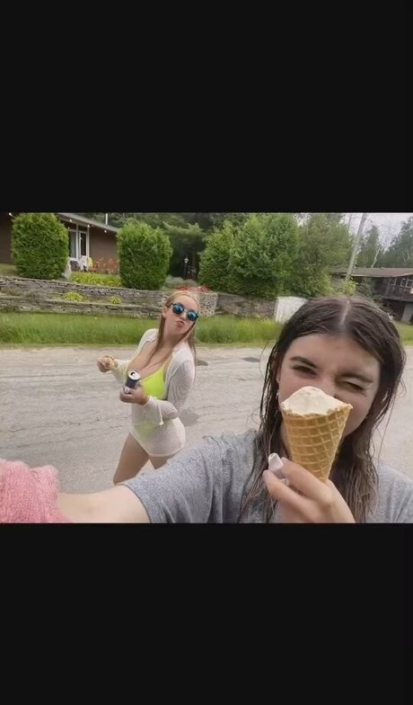 Hailey F model xxx archive