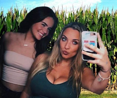 Emily E exclusive pornstar image