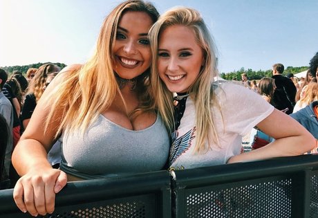 Emily E star high quality gallery