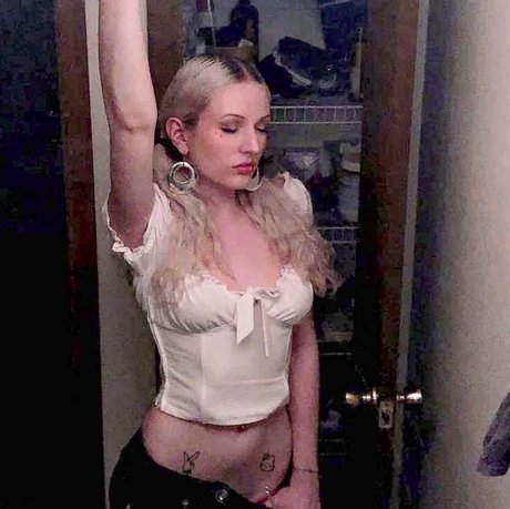 Cece Nicole Smith naked model photos