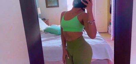 Teddy Moutinho beautiful actress gallery