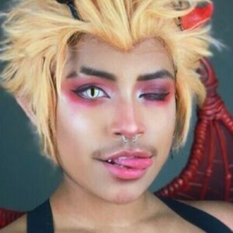 Stevieryu model hot pictures