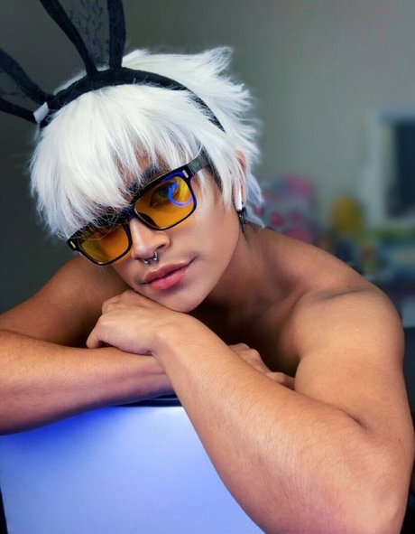 Stevieryu pornstar pictures