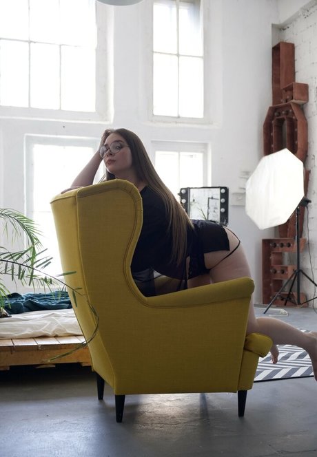 lucylaistner best model archive