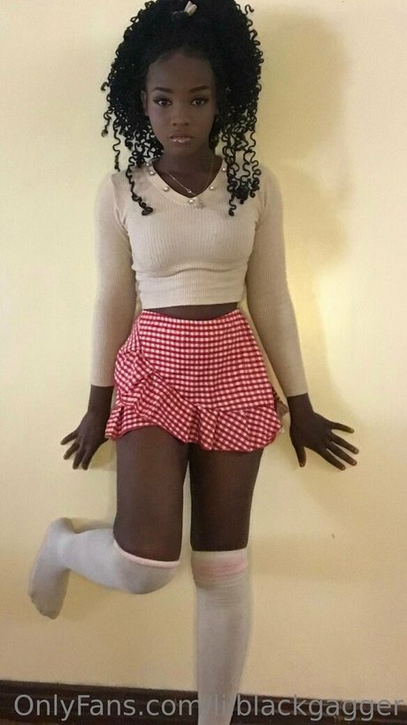 lilblackgagger pornstar erotic pic