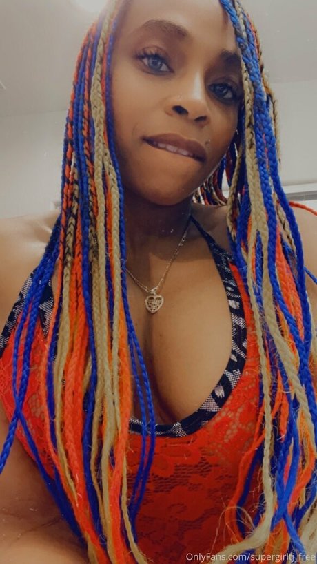 supergirltj free nudes actress pic