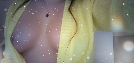 petite blonde milf onlyfans free pic