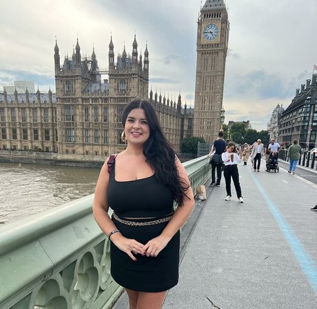 Terrisa Bukovinac hd pornstar photos