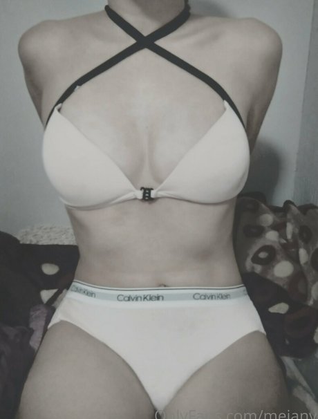 mejany beautiful model pic