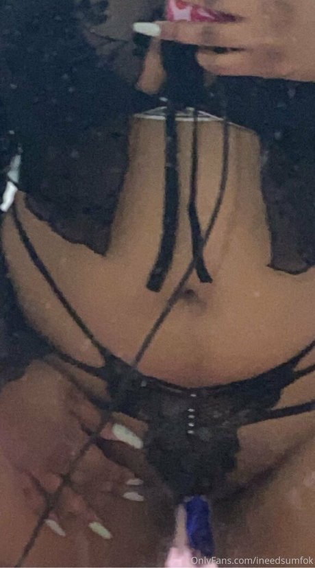 ineedsumfok model pretty pictures