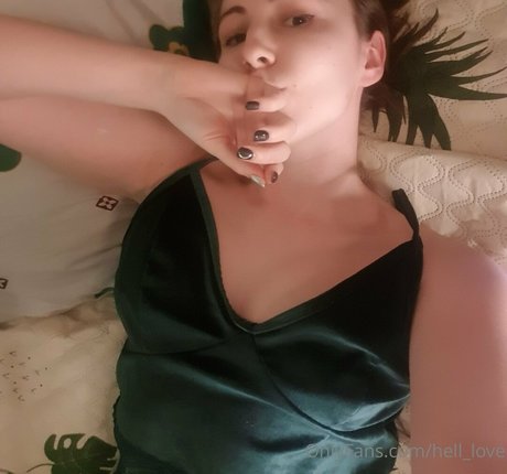 hell love star nudes pictures