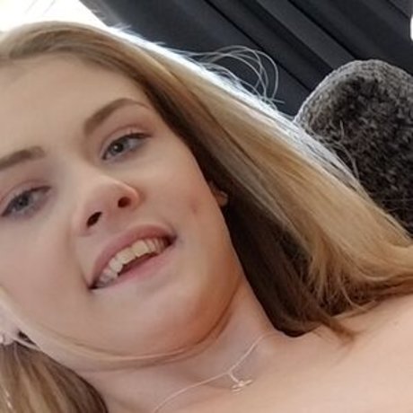 xxhannahhaysxx star exclusive pics