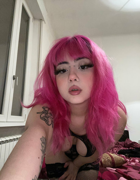 pois0nedcandy sexy star pic