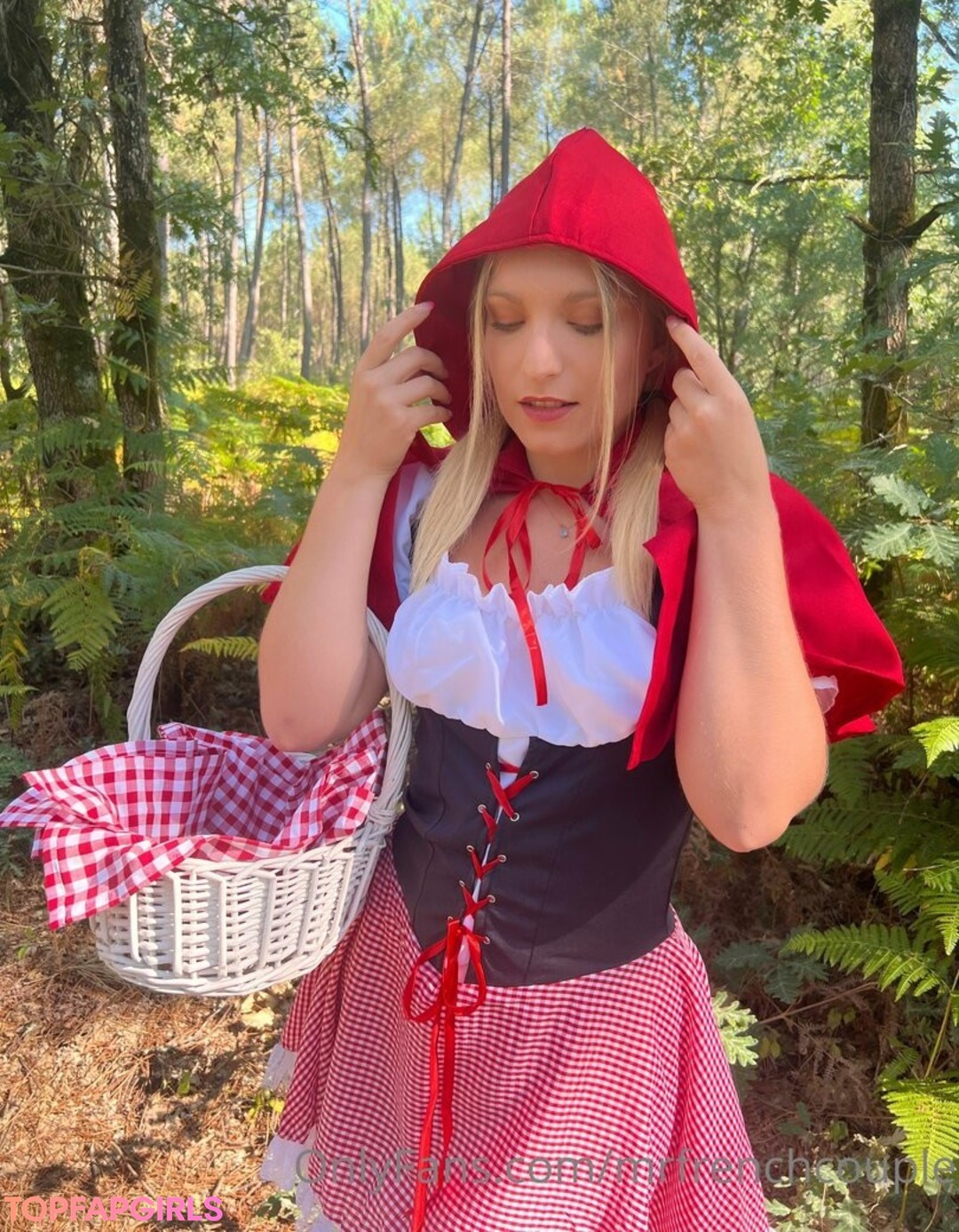 mrfrenchcouple erotic star picture