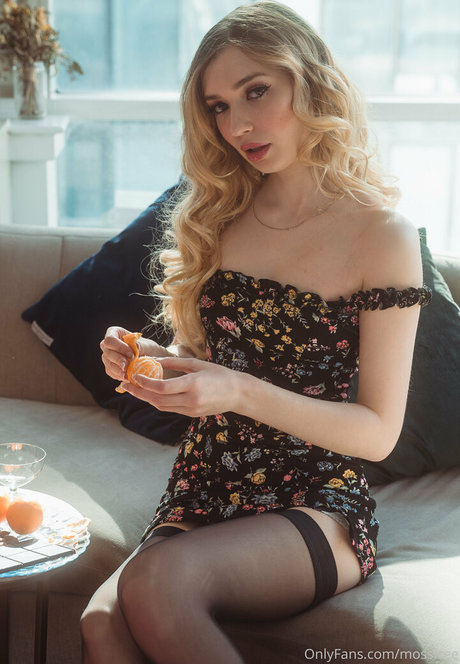 mossfree exclusive actress photo