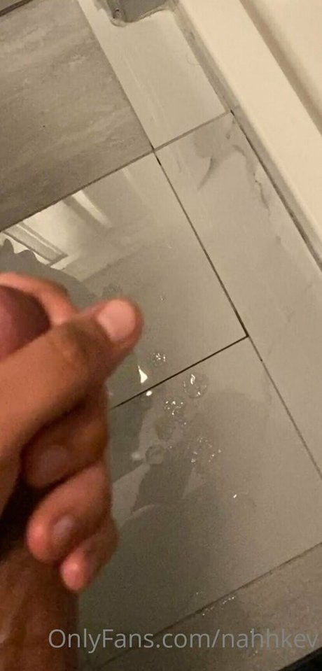 nahhkev model exclusive image