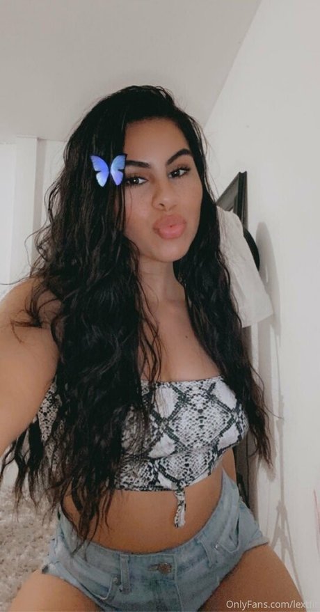 alexisbtelles nudes actress img