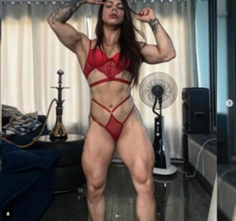 JuMaromba erotic actress photos