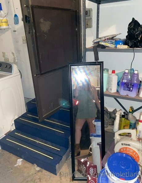 nikoletlarie pornstar exclusive photo