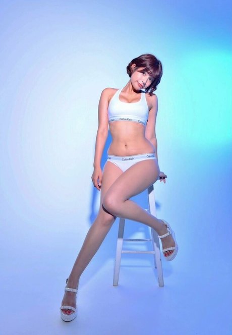 Fujii Mary adult actress photo